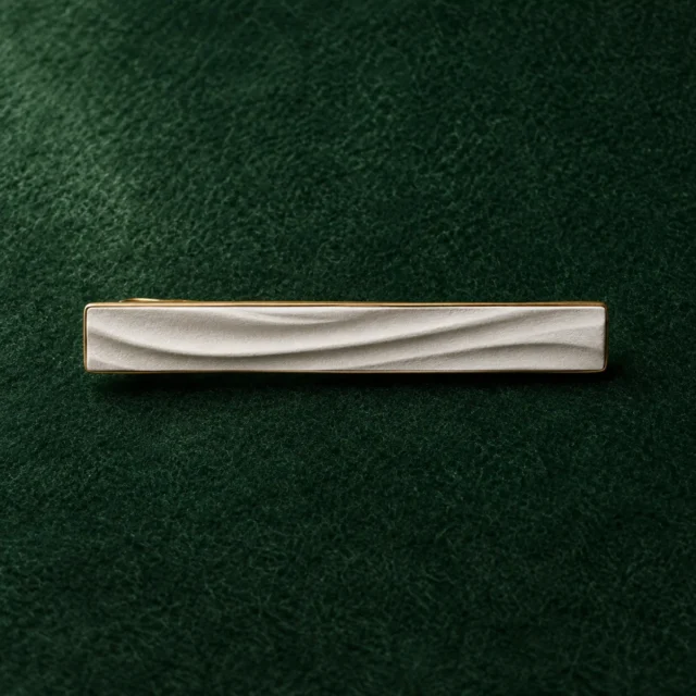 Drapery Tie Bar, front view on green felt