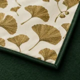Ginkgo Herbarium Pocket Square, bagside og lukning