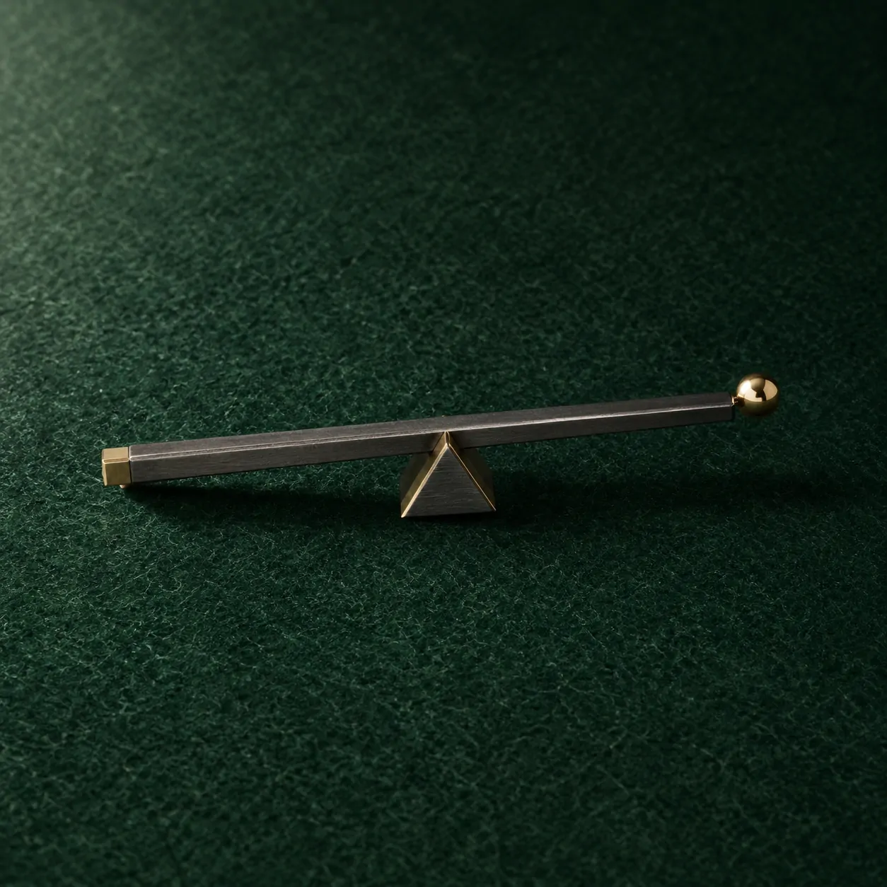 Lever Tie Bar, front view on green felt